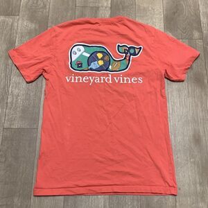 Mens Vineyard Vines Tailgate Whale Fill Pocket T-Shirt‎